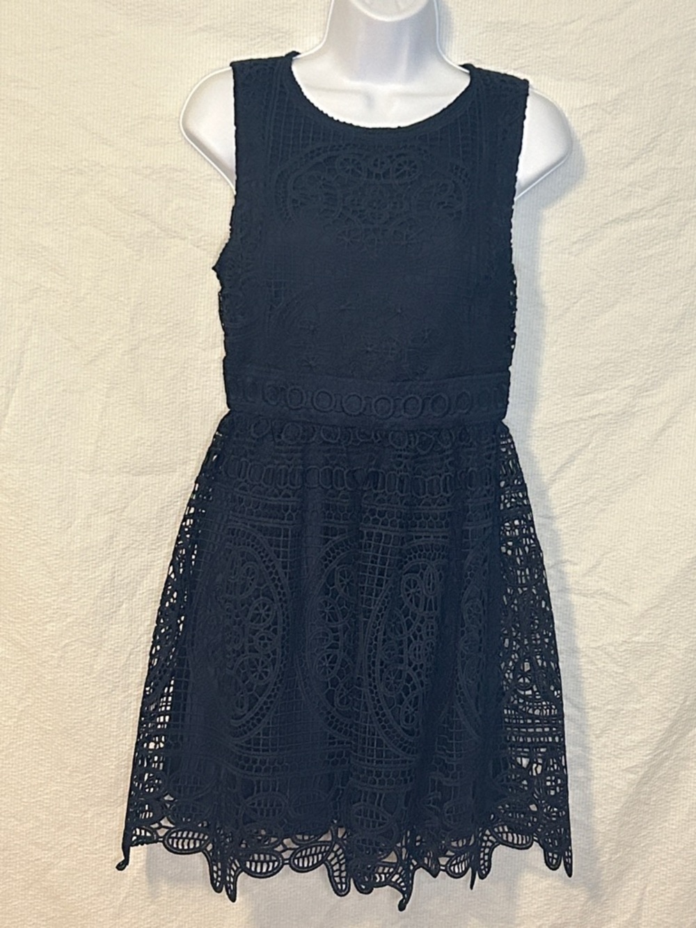 Miami Navy Lace Sleeveless Dress, Size Small